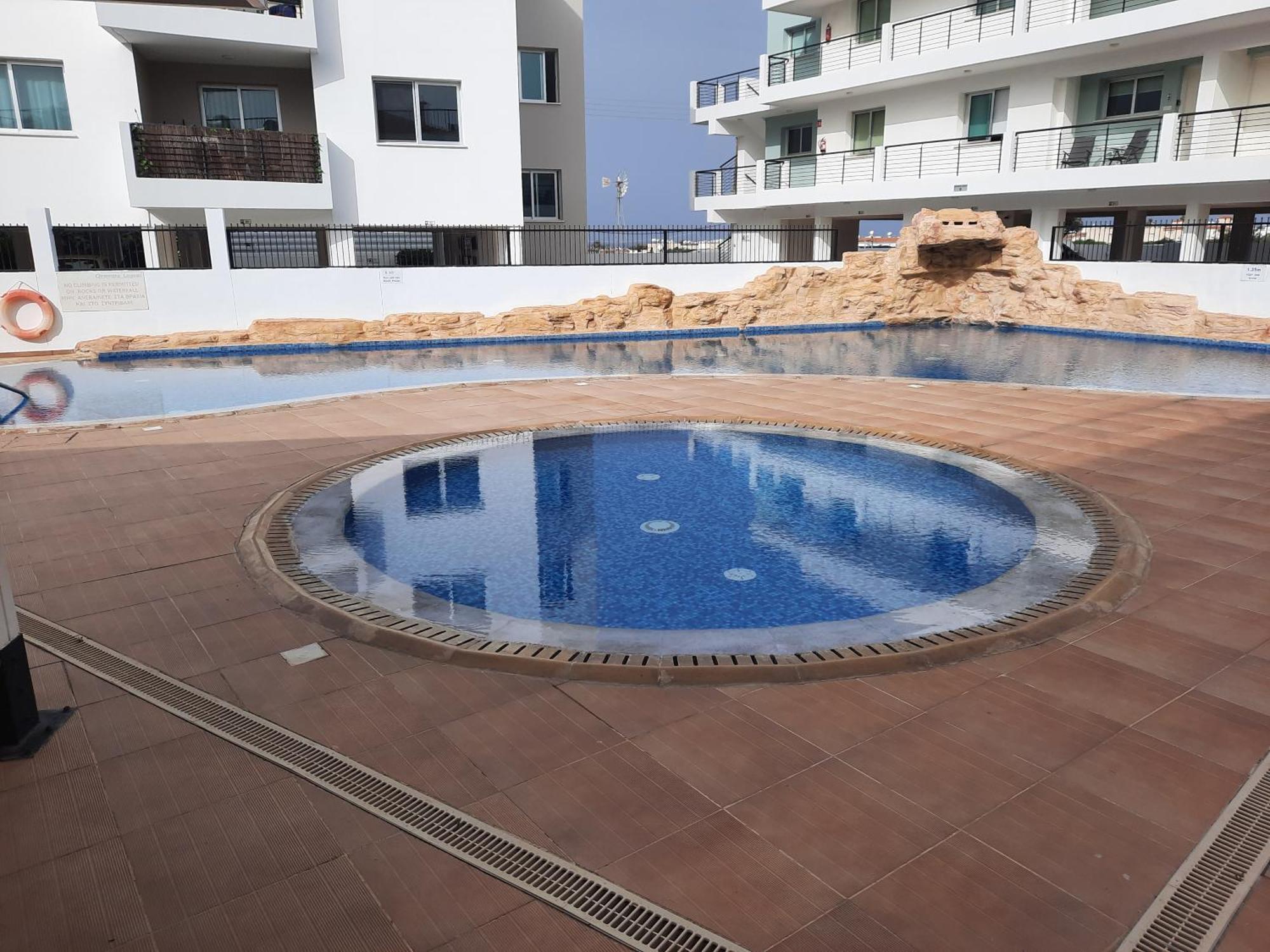 פאראלימני Holiday Apartment With Sea View מראה חיצוני תמונה