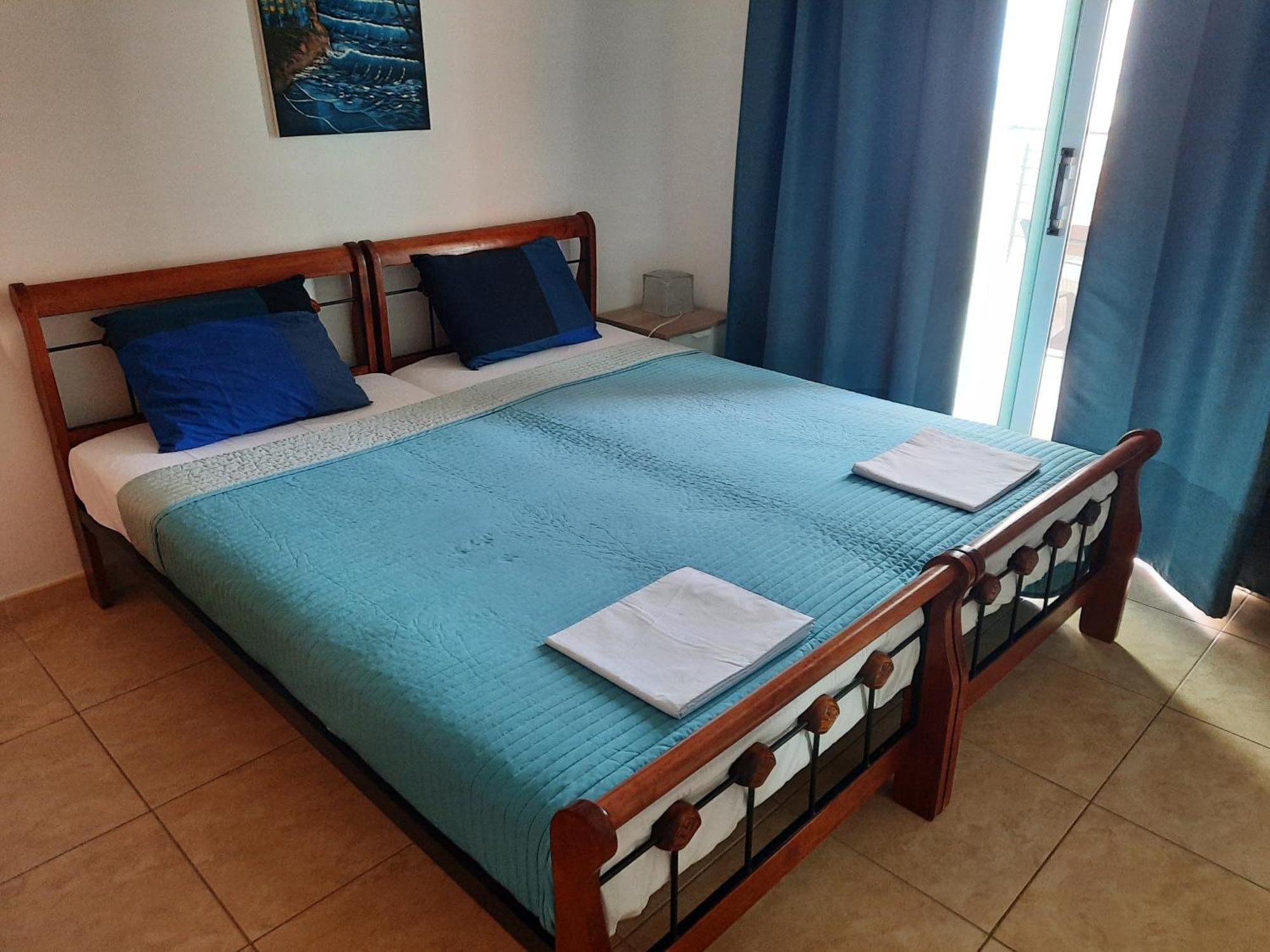 פאראלימני Holiday Apartment With Sea View מראה חיצוני תמונה
